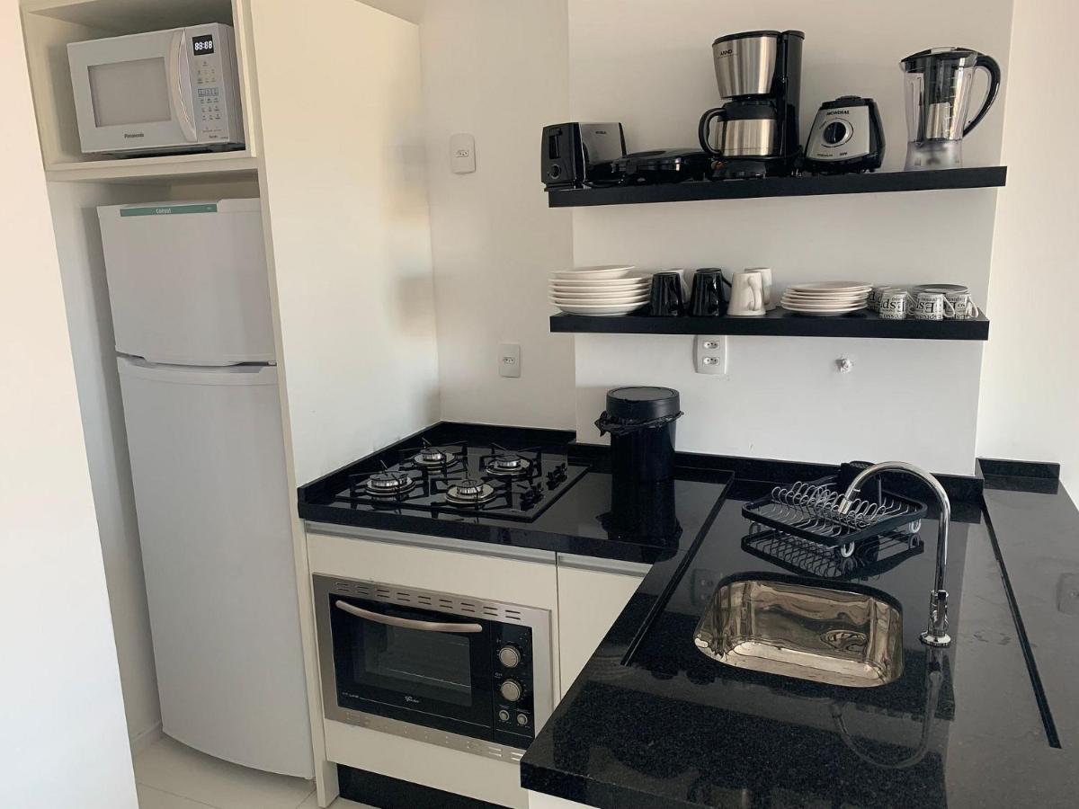 Apartamento Com Vista Do Mar Em Residencial Com Piscina ฟลอเรียนอโปลิส ภายนอก รูปภาพ