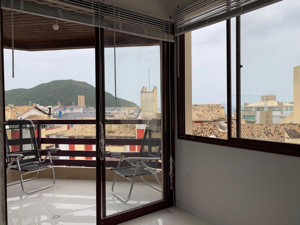 Apartamento Com Vista Do Mar Em Residencial Com Piscina ฟลอเรียนอโปลิส ภายนอก รูปภาพ