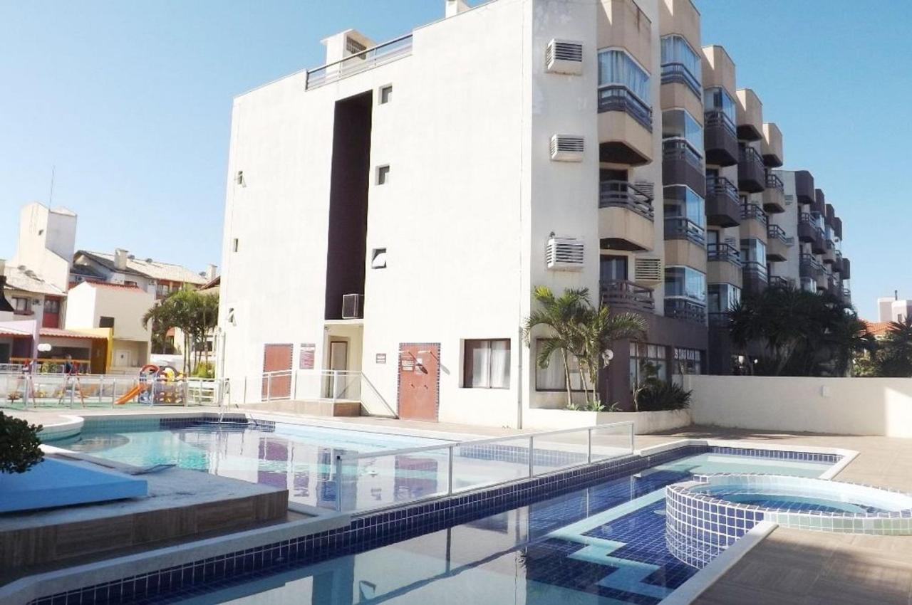 Apartamento Com Vista Do Mar Em Residencial Com Piscina ฟลอเรียนอโปลิส ภายนอก รูปภาพ