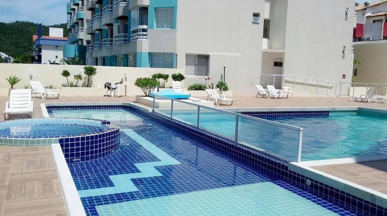 Apartamento Com Vista Do Mar Em Residencial Com Piscina Apartment ฟลอเรียนอโปลิส ภายนอก รูปภาพ