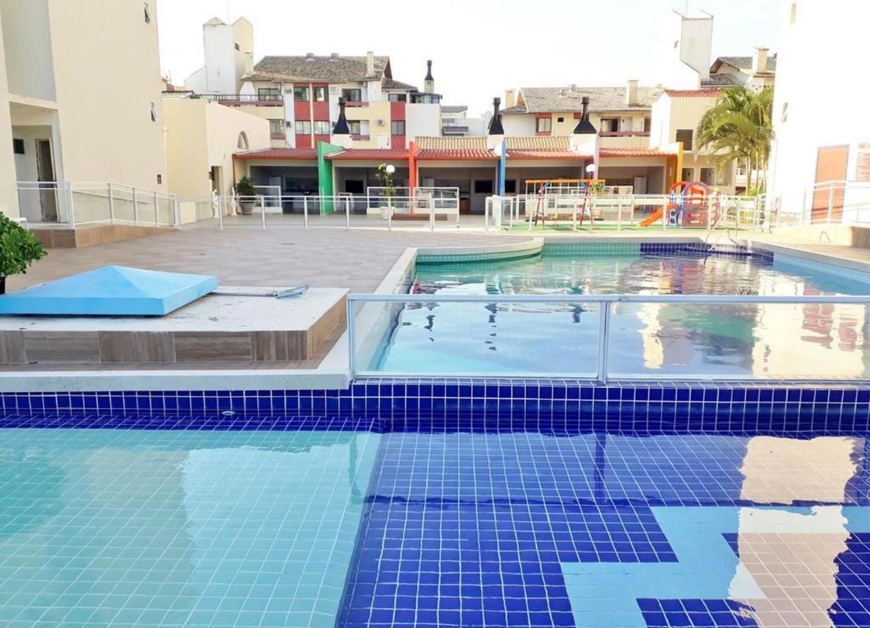 Apartamento Com Vista Do Mar Em Residencial Com Piscina ฟลอเรียนอโปลิส ภายนอก รูปภาพ